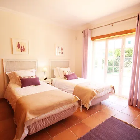 Willa Casa Jessibelle Amoreira (Leiria)